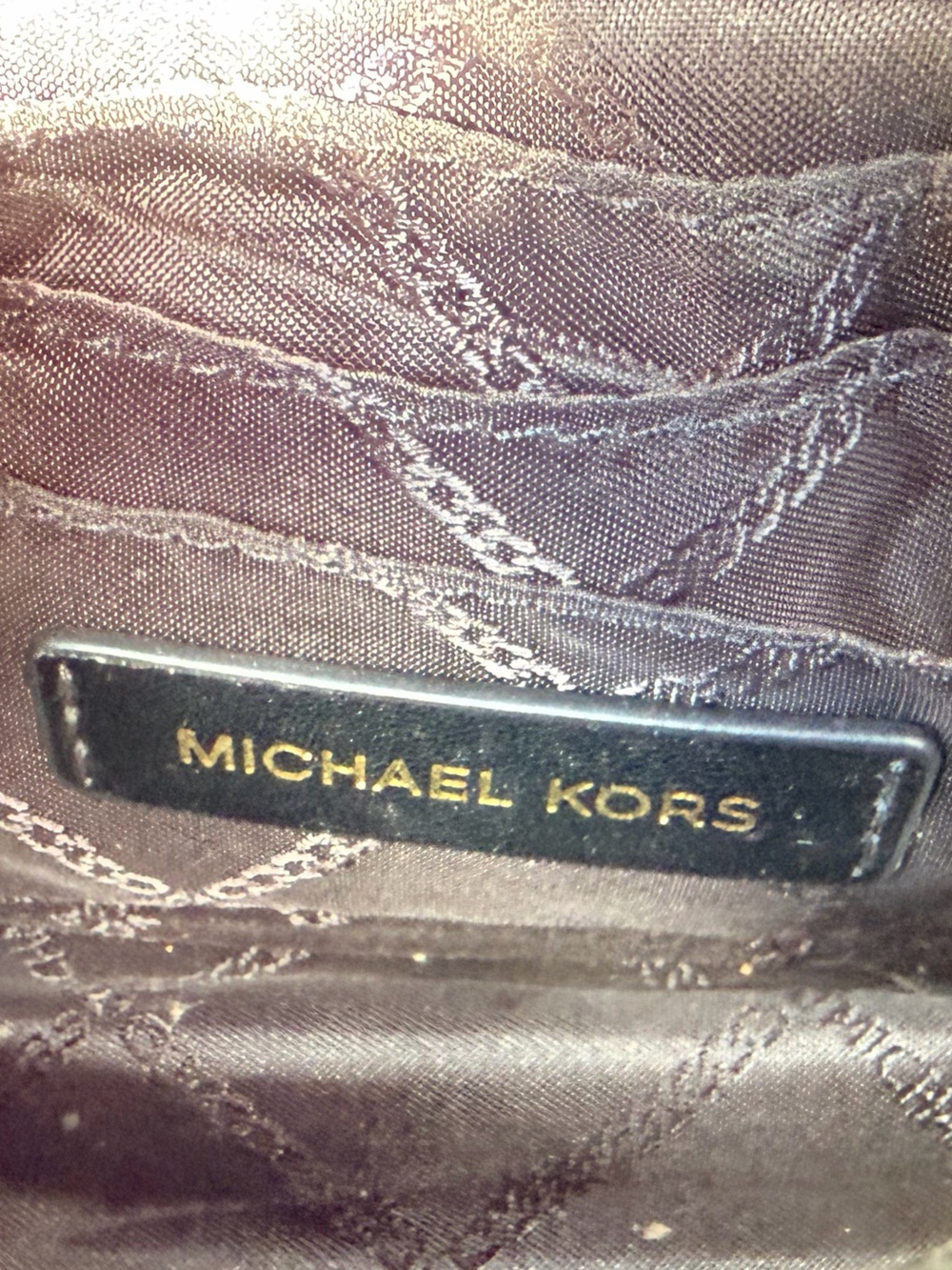 Michael Kors Black Leather Mila Small Chain Sling Messenger Purse / Like New - Picture 7 of 9